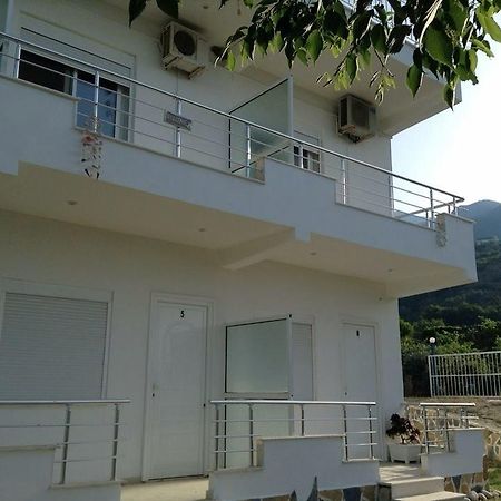 Guest House Plazhi Dhërmi 외부 사진