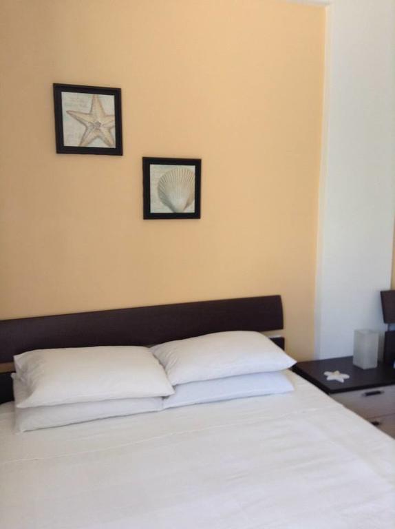 Guest House Plazhi Dhërmi 객실 사진