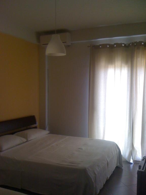 Guest House Plazhi Dhërmi 객실 사진